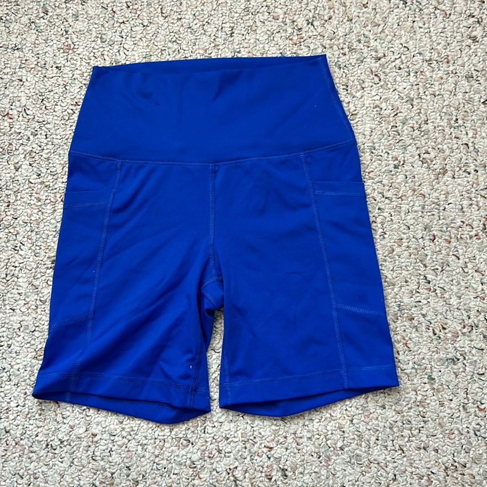 Blue yoga shorts